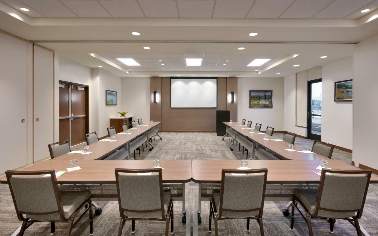 Hyatt Place Anchorage-Midtown Екстериор снимка