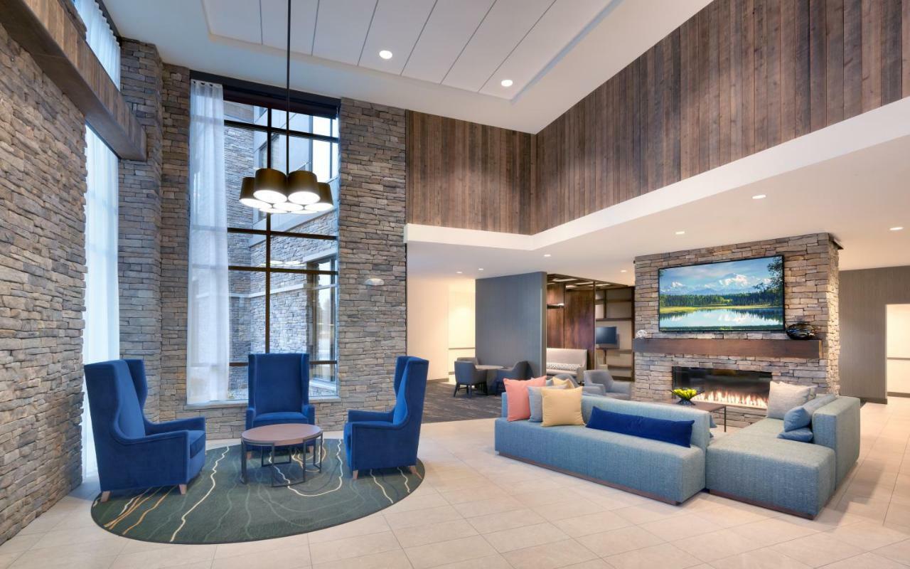 Hyatt Place Anchorage-Midtown Екстериор снимка